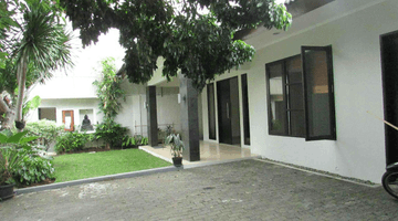 Gambar 1 NEW RENOVATED! Beautiful House 4BR with Pool and Garden at Kemang Jakarta Selatan