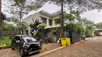 Gambar 4 Townhouse 4BR with Pool, Furnished at Cilandak Jakarta Selatan