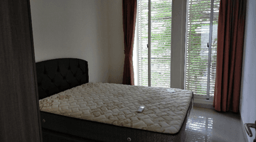 Gambar 1 Disewakan rumah siap huni di Alam Sutera Pelangi semi furnished