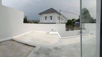 Gambar 2 Rumah 3 kamar 2 lantai the savia bsd city serpong bangunan baru W40115