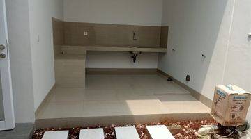 Gambar 4 Rumah 3 kamar 2 lantai the savia bsd city serpong bangunan baru W40115