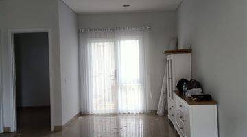 Gambar 5 Rumah 3 kamar 2 lantai the savia bsd city serpong bangunan baru W40115