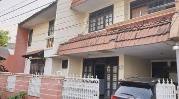 Gambar 1 Rumah Harga Menarik di daerah TEBET!