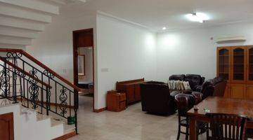 Gambar 1 Beautiful house, secure and comfort at Kuningan, South Jakarta, is available now