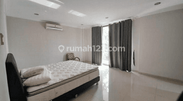 Gambar 5 Kemang Selatan Dekat Ais, Rumah Furnished 3 Kamar + 1