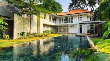 Gambar 1 Big, modern and beauty house at Kebayoran Baru, South Jakarta, is available now