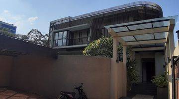 Gambar 3 Modern house in compound of Cilandak. Only 10 minutes from Simatupang tolroad