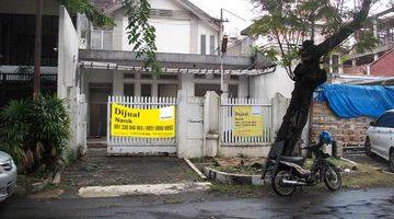 Gambar 1 Rumah Bangunan Lama, Lokasi Pusat Kota, Cocok untuk usaha Resto/Cafe, Klinik, Kantor dsb