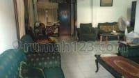 Gambar 1 Rumah tinggal plus income kost-kosan depan Gandaria, Jakarta Selatan