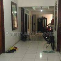 Gambar 2 Rumah tinggal plus income kost-kosan depan Gandaria, Jakarta Selatan