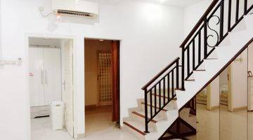 Gambar 4 WTS Rumah Bagus Strategis Furnished Pondok Indah