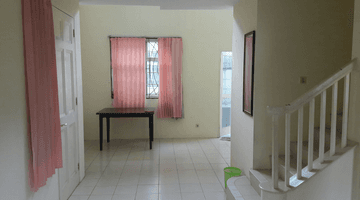 Gambar 1 Jual Cepat Harga Termurah Town House Taman Hijau 2 Lantai @ Lippo Karawaci