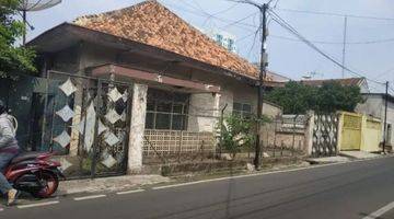 Gambar 1 Rumah tua hitung tanah di Jatinegara Barat Jakarta Timur