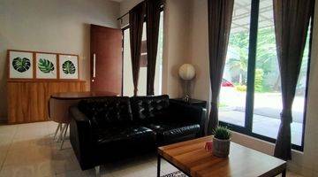 Gambar 3 Rumah Hoek di Kebagusan Jaksel Semi Furnish