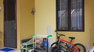 Gambar 2 Rumah 2.5 Lantai Furnished Di Grand Batavia, Pasar Kemis