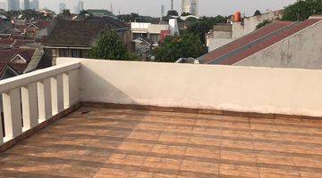 Gambar 2 Rumah Minimalis, Siap Huni, dan Terdapat Rooftop @Regency Melati Mas, BSD