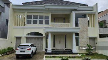 Gambar 1 Rumah Klasik Siap Huni Cluster Imperial Golf