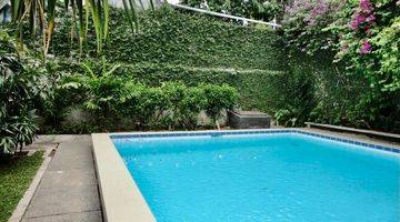 Gambar 5 Tropical House in Kemang