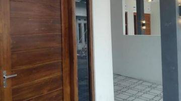 Gambar 2 Rumah pinggir jalan harga promo spesial