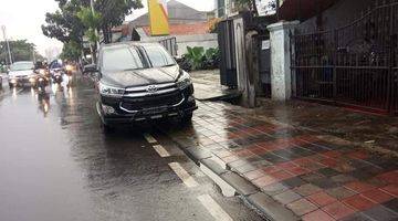 Gambar 1 Rumah Di Jl Dewi Sartika Cawang 2 Pinggir Jalan Raya