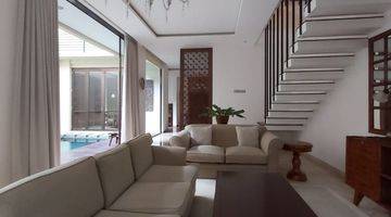 Gambar 3 Modern, beautiful and comfort Townhouse at Kemang, South Jakarta is available now