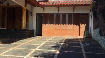 Gambar 1 Nice house strategic and comfortable in Cilandak, 878m²