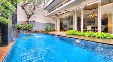 Gambar 2 PONDOK INDAH: RUMAH 3 LANTAI, PRIVATE LIFT, PRIVATE POOL.