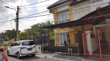 Gambar 2 Dijual rumah depan taman