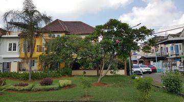 Gambar 3 Dijual rumah depan taman