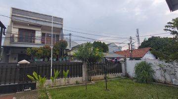 Gambar 1 Rumah komersil di joglo kembangan