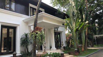 Gambar 1 Beatiful tropical house with resort atmospher in Cilandak area