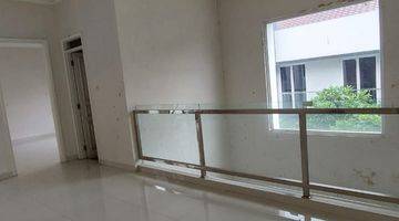 Gambar 4 Brand New House BSD unit hook asri depan taman utama