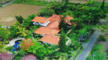 Gambar 3 Beautiful Villa Close To The Beach For Sale