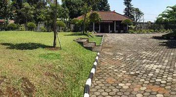 Gambar 3 A beautiful villa in a good area at gunung Salak