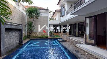 Gambar 2 Dijual Rumah Mewah with private pool bebas banjir di Kemang