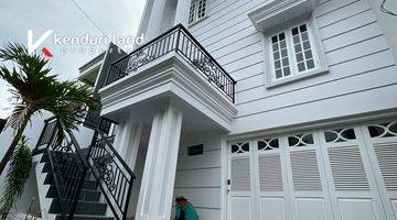 Gambar 2 Dijual rumah 3lt eropean classic modern akses 2 mobil dekat stasiun di jagakarsa