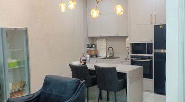 Gambar 2 Rumah Riviera at Puri 8x15, Renovated, Semi Furnished, SHM, Bagus sekali!