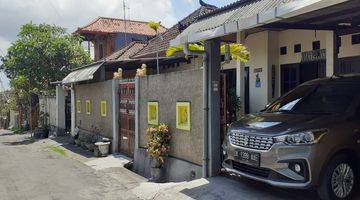 Gambar 1 Rumah di Jl.Gunung Mas Padang Sambian Kelod full furnished dijual cepat