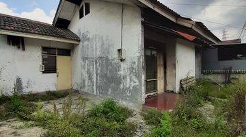 Gambar 3 Rumah tua hitung tanah kopo permai