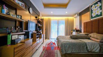 Gambar 4 Rumah 2 Lantai Modern Baru Lux kebayoran Lama,jakarta Selatan