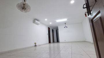 Gambar 2 DISEWA RUMAH 1 LANTAI 2KT aman tenang Puri Indah