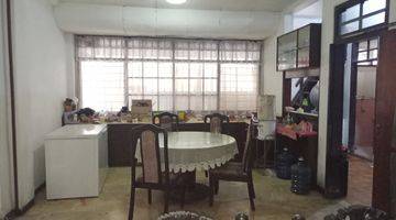 Gambar 3 Rumah Furnished Dekat Kampus Widyatama & ITENAS