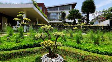 Gambar 3  Rumah Mewah View Lapangan Golf Ada Roof Top Klaster Bukit Golf Hijau Di Sentul City Bogor