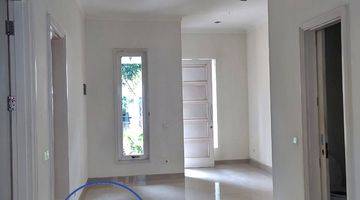 Gambar 2 Dijual Rumah 2 Lantai Rapi Siap Huni PHG Summarecon - PHG02005