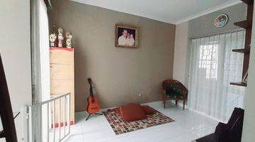 Gambar 5 Rumah cantik minimalis siap huni dalam cluster