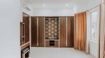 Gambar 5 Rumah Depan Taman Siap Huni Furnished Empire Park Sentul City