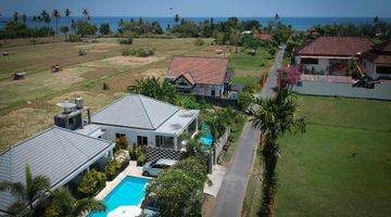 Gambar 1 Lovely villa in  central Lovina only 200 meters from the beach