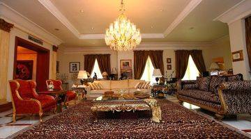 Gambar 1 Best Luxurious House at Menteng