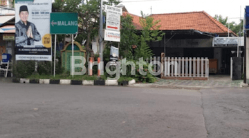 Gambar 1 Lokasi strategis, nol jalan propinsi surabaya - malang