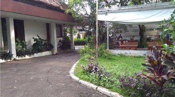 Gambar 5 RUMAH STRATEGIS JL. TRUNOJOYO , BANDUNG